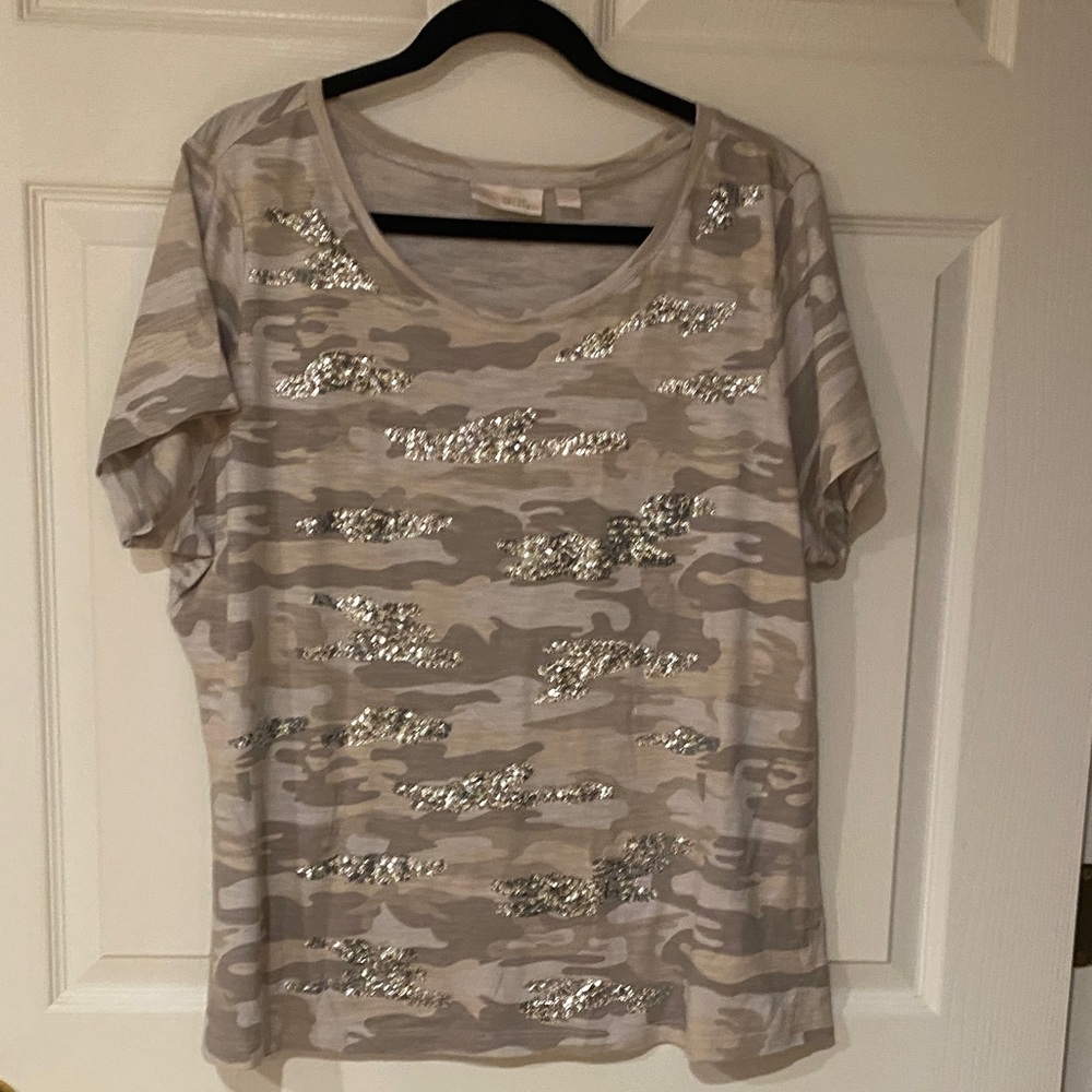 Sequin Accent Beige Camo Short Sleeve Tee
